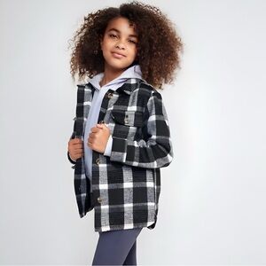 Gently used size medium black/white Shacket.